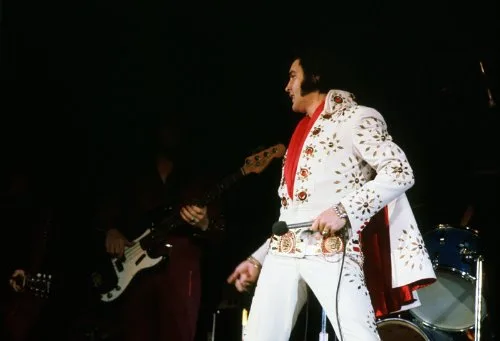 Vista 12 de Elvis on Tour (Blu-ray Book)
