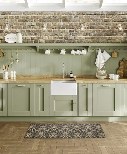 Vista 2 de Laura Ashley Juego de tapetes de cocina antifatiga Diseño floral Almeida Resistente a las manchas, el agua y la decoloración Alivio de cocina