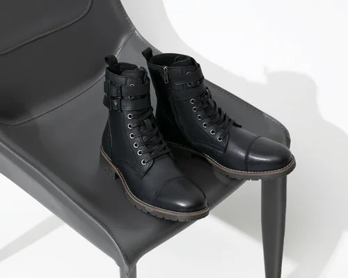 Vista 6 de Vostey Botas para hombre, botas casuales de motocicleta para hombre, botas chukka impermeables para hombre