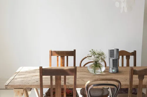Vista 5 de Lasko Wind Tower Platinum - Ventilador de escritorio compacto para el hogar con 3 velocidades, oscilación generalizada, 14 pulgadas, gris, 4910