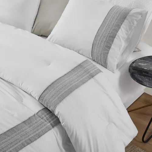 Vista 2 de Byourbed Boutique Border - Edredón Queen texturizado - Hotel Gray