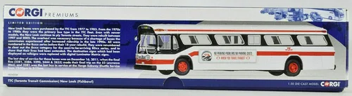 Vista 6 de Corgi GMC Fishbowl Bus TTC Canadá Escala 1/50 C54323 TTC Livery Rebuilt New in Box!