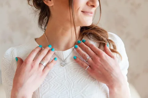 Vista 11 de Collar con texto en inglés «To My Future Wife & Prometido» – Joyería de compromiso con nudo de amor para novia