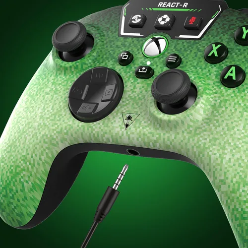 Vista 5 de Turtle Beach REACT-R Wired Game Controller Officially Licensed for Xbox Series X & S, Xbox One, and Windows 1011 PCs Pixel