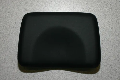 Vista 4 de Almohada de cama bronceadora de contorno negro de lujo con celda cerrada