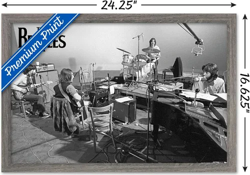 Vista 3 de The Beatles - Póster de pared de Let It Be Studio, 22.4 pulgadas de largo x 14.7 pulgadas de ancho, versión enmarcada de madera de granero