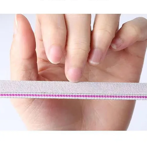 Vista 4 de Kit de removedor de esmalte de uñas de gel con 10 clips de removedor de esmalte de uñas rosa con tapa, botella dispensadora, empujador de cutículas
