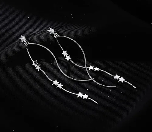 Vista 4 de SLUYNZ Aretes colgantes de plata de ley con forma de estrella para mujeres y adolescentes, aretes largos con cadena y borla curvada A-Plata