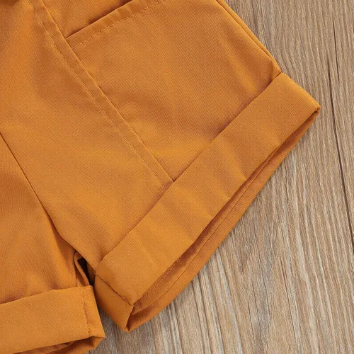 Vista 6 de TheFound Trajes de verano para niñas pequeñas, sin mangas, de punto acanalado, halter, pantalones cortos, ropa para recién nacidos, conjunto de 3