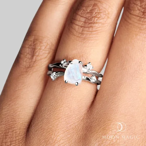 Vista 2 de Moon Magic - Authentic Moonstone Ring - FlowReal 925 Sterling Silver - 18k Rose Gold Raw Rainbow Moonstone Rings for WomenGenuine Moonstone Jewelry