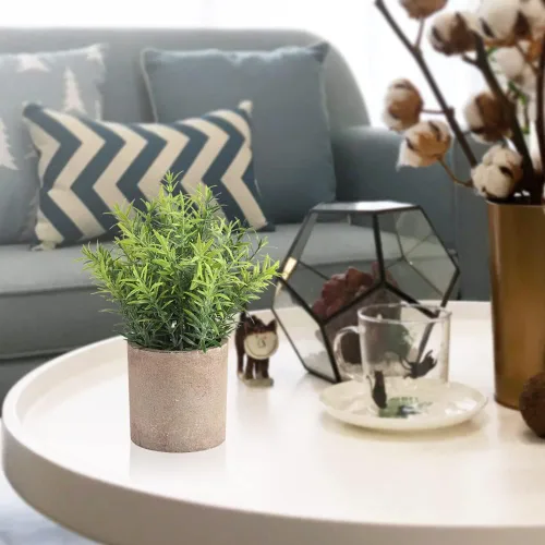 Vista 3 de homEdge Mini eucalipto artificial en maceta, 3 paquetes de plantas de plástico artificial con maceta para el hogar, decoración de escritorio