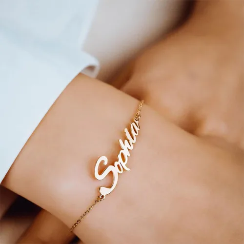 Vista 2 de DayOfShe - Pulsera de barra de nombre personalizada de acero inoxidable, grabado a medida, para parejas
