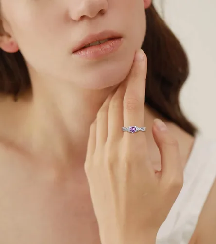 Vista 3 de YL Anillos de compromiso de plata de ley 925 con corte de corazón, 0.197in, piedra natal 5 A, anillo infinito para mujer, Metal
