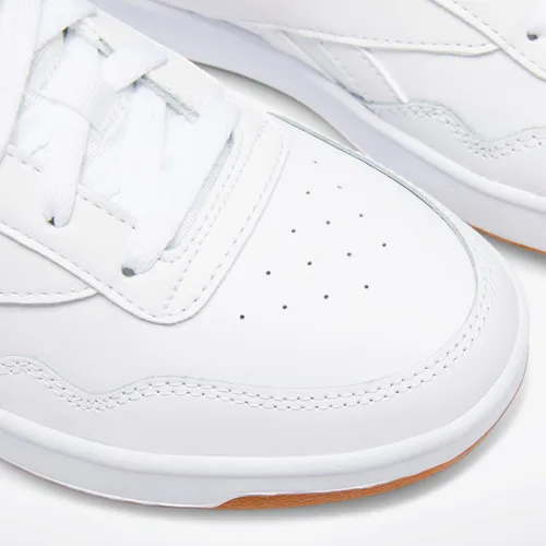 Vista 3 de Reebok Women's Club MEMT Sneaker