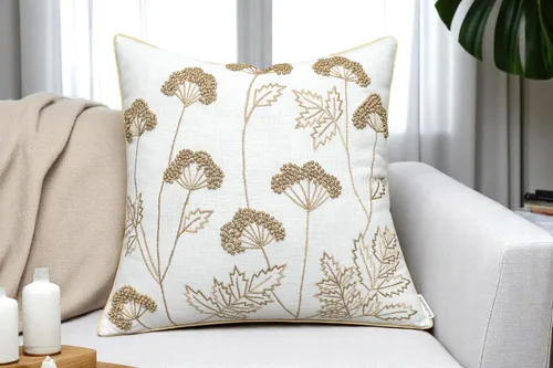 Vista 5 de Rudransha Funda de almohada bordada a mano con flores silvestres, 18 x 18 pulgadas, algodón marfil, floreciente