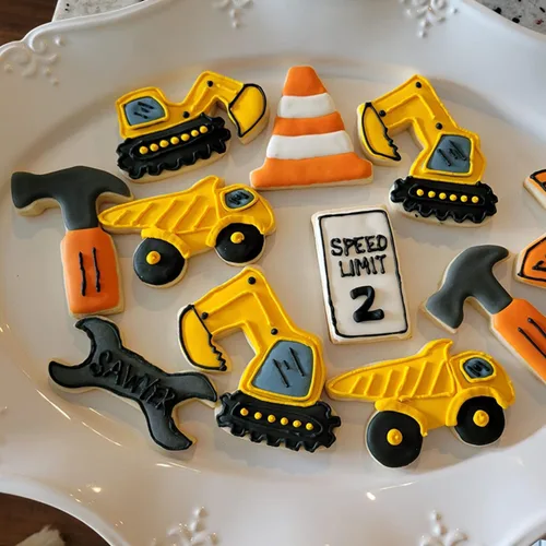 Vista 4 de LUBTOSMN Juego de 5 cortadores de galletas para vehículos de construcción, para camión, basurero, tractor, coche y excavadora, moldes para fiestas