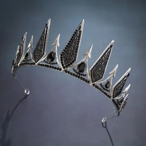 Vista 4 de SWEETV Black Gothic Crown, Witch Evil Queen Crown for Cosplay Halloween 1. negro+plata antigua