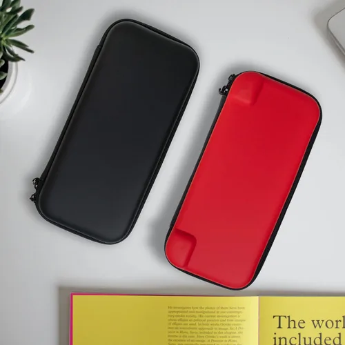 Vista 5 de Core Innovations Funda protectora de transporte compatible con Nintendo Switch, negro rojo (NCASE540)