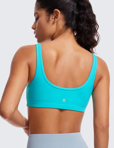 Vista 23 de CRZ YOGA Butterluxe - Mini brasier para mujer, cuello redondo, de bajo impacto, inalámbrico, deportivo, yoga, acolchado, para entrenamiento