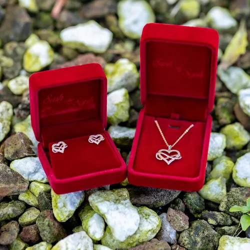 Vista 9 de Sash & Soph Aretes de circonita cúbica de corazón infinito, aretes de corazón brillante para mujer, aretes de plata de ley 925 para mujer