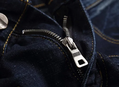 Vista 4 de RXXKKK Jeans clásicos de motociclista con cremallera y ajuste regular para hombre