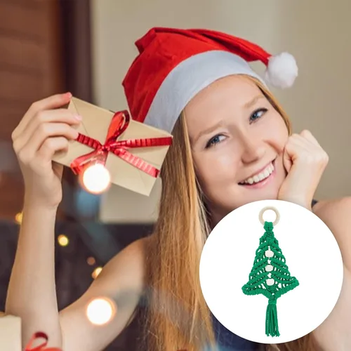 Vista 6 de FREEBLOSS Kit de Macramé DIY de Árbol de Navidad de 3 Piezas para Principiantes, Adornos Colgantes de Árbol de Navidad para Decoración de Pared