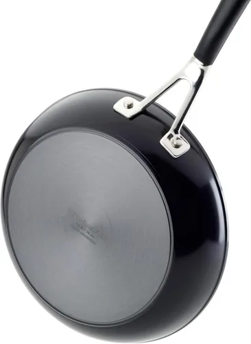 Vista 2 de KitchenAid 84803 Juego de sartenes antiadherentes de anodizado duro/sartén, 8.25 pulgadas y 10 pulgadas - Negro Onyx