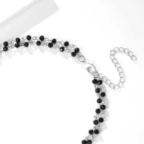 Vista 5 de Collar de luna para mujer, collar de luna creciente negra en capas, collar de joyería de bruja gótica, collar de cuentas de ónix, collar gótico
