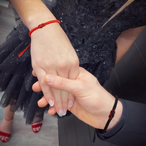 Vista 4 de Pulseras tibetanas hechas a mano con cuerda roja para él y ella, pulsera de la amistad, pulsera de la amistad, hilo negro y rojo para protección