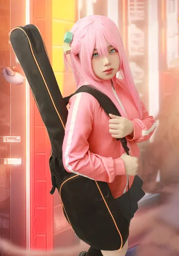 Vista 6 de C-ZOFEK Gotou Cosplay Costume Pink Coat Skirt Headdress and Socks Set