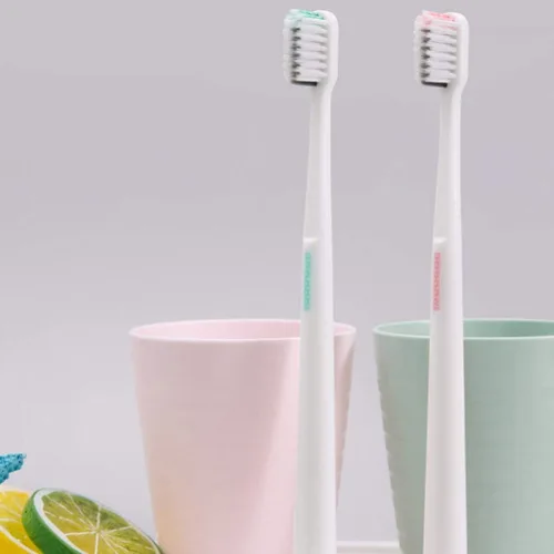 Vista 8 de Cepillos de dientes de viaje, 5 piezas, cepillo de dientes extra para adultos con cerdas micro cepillos de dientes manuales para encías, cepillos