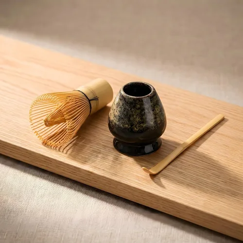Vista 10 de Juego de batidor Matcha YMiga – Kit completo de matcha con batidor de bambú matcha, cuenco de cerámica matcha, tamiz y cucharada – Kit de Verde/Negro