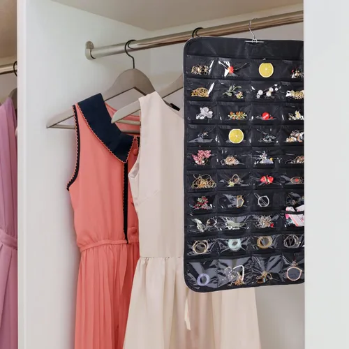 Vista 4 de Cemueo Organizador de joyas colgante, bolsa de almacenamiento de cadena de joyería de doble cara con 80 bolsillos, 2 capas de tela, organizador