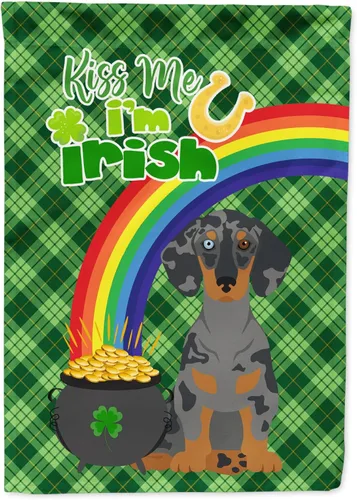 Vista 46 de Caroline's Treasures WDK4731GF - Bandera decorativa para jardín del día de San Patricio, color negro y tostado, Airedale Terrier, para jardín