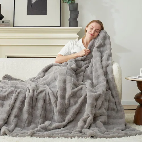 Vista 20 de Cozy Bliss Manta mullida de piel sintética para sofá, cama, sala de estar, 50 x 60 pulgadas