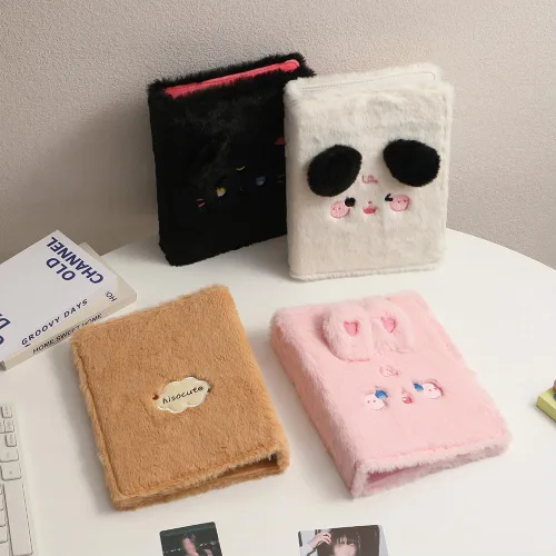 Vista 3 de WAYUTO Carpeta de tarjetas fotográficas Kpop de dibujos animados de felpa con 30 páginas interiores, álbum de tarjeta fotográfica Kpop, libro
