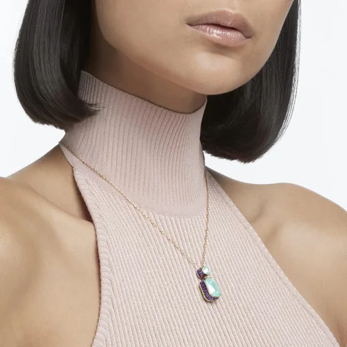 Vista 7 de Swarovski Chroma Crystal Pendant Necklace Collection, Gold Tone Finish Setting