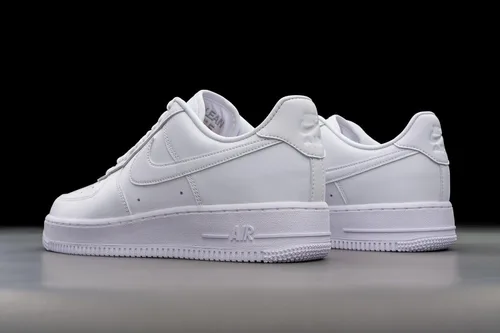 Vista 8 de Nike Men's Air Force 1 Low Sneakers