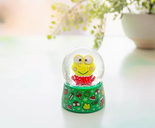 Vista 3 de Sanrio Keroppi - Mini globo de nieve para adultos con copos blancos en espiral Exhibición de recuerdo coleccionable 3 pulgadas de alto