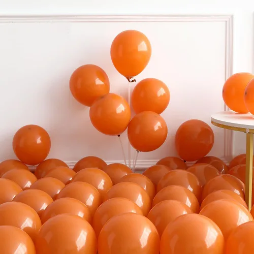 Vista 4 de Kit de arco de guirnalda de globos morados, naranjas y negros, 151 unidades con calcomanías de murciélago para el hogar de Halloween, decoración