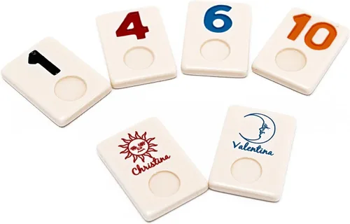 Vista 4 de Bello Games New York, Inc. Borough Park Deluxe Rummy Juego con números grabados grandes en una caja de cuero sintético negro