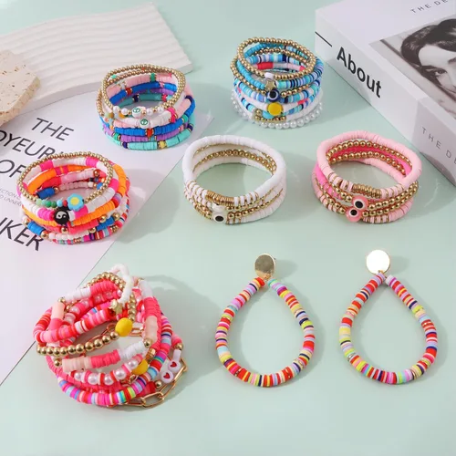 Vista 5 de JEWPARK Juego de 42 pulseras Heishi Preppy Heishi, aretes de gota Heishi, arcilla polimérica, apilables, dijes Y2K para verano, playa, bohemias