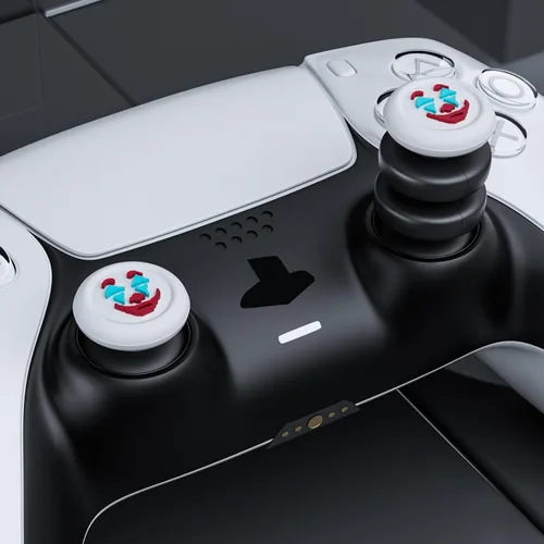 Vista 6 de PlayRealm NO FALLING OFF Thumbstick Extender & Silicone Grip Cover 2 Sets for PS5 & PS4 Controller (Joker White)