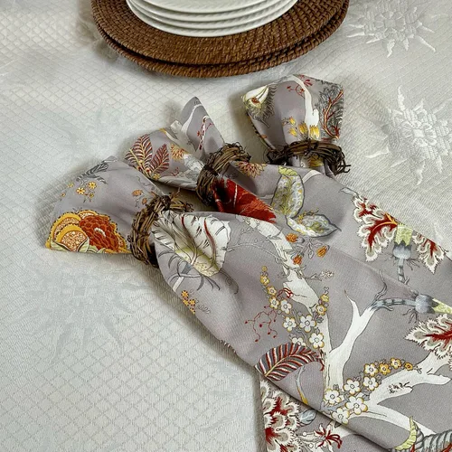 Vista 8 de Amelie Michel Mantel de algodón francés de lujo con estampado floral Ceylan, negro negro negro Tela lavable a máquina fabricada en Francia