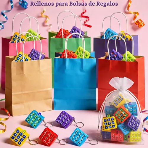 Vista 5 de Hicarer - Llavero de juego de 8 piezas de Tic Tac Toe para niños de 4 a 8 a 12 años Intenso