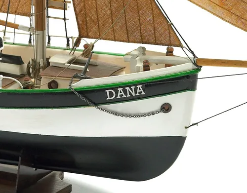 Vista 3 de Billing Boats B200 Dana Boat Model Kit, ninguno
