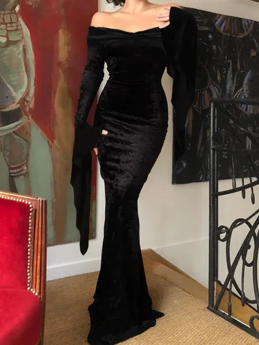 Vista 4 de VAFADRESS Morticia Addams - Vestido de disfraz para Halloween, hombros descubiertos, manga larga, maxi vestidos de fiesta