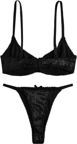 Vista 2 de SweatyRocks Conjunto de lencería de 2 piezas con brasier y braga de terciopelo sexy para mujer