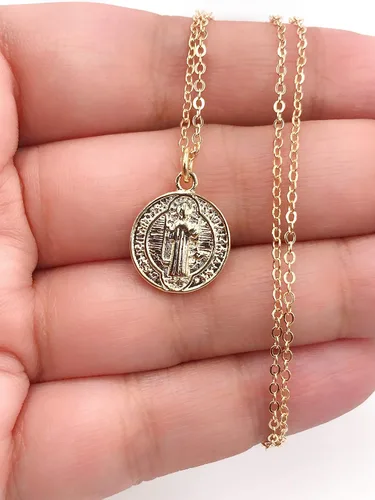 Vista 4 de Medalla de San Benito chapado en oro de 18 quilates collar 18 pulgadas joyería de protección