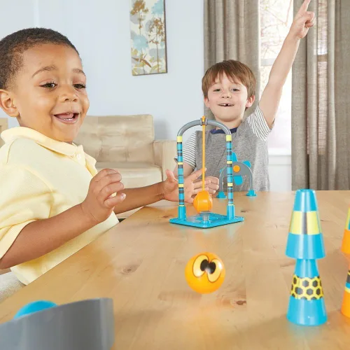 Vista 4 de Learning Resources Pendulonium STEM Challenge, juego de péndulo para niños, 16 piezas, a partir de 5 años